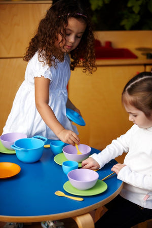 Cookware and Dining Set