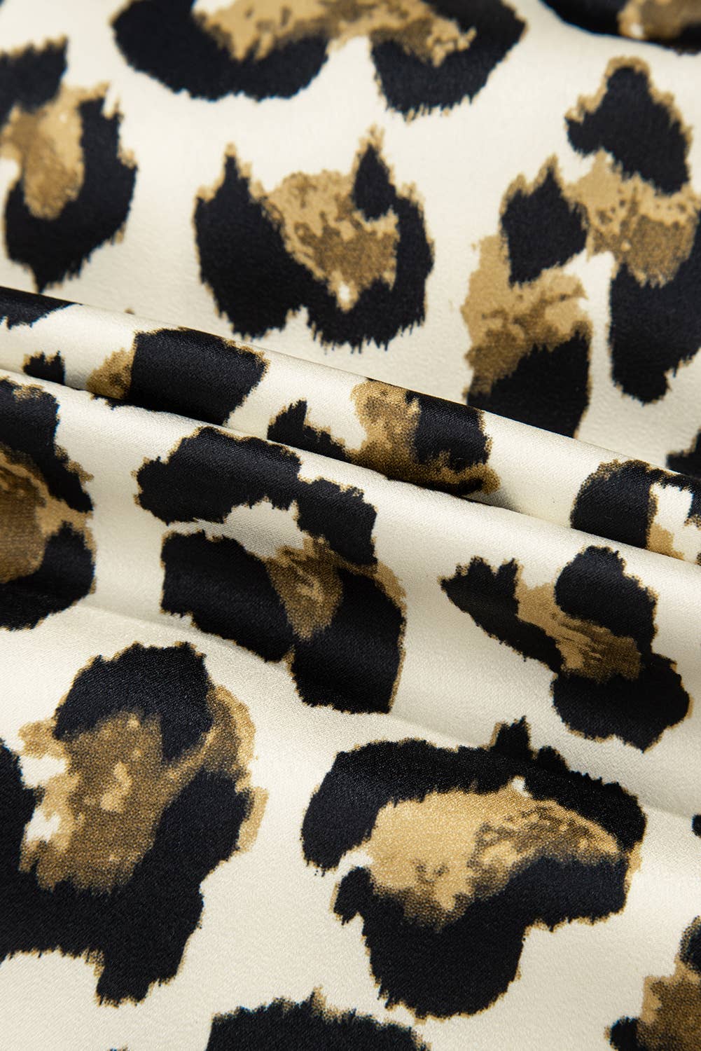 Aapparella - Wild Leopard Print Bow Tie Puff Sleeve Blouse | S-XL