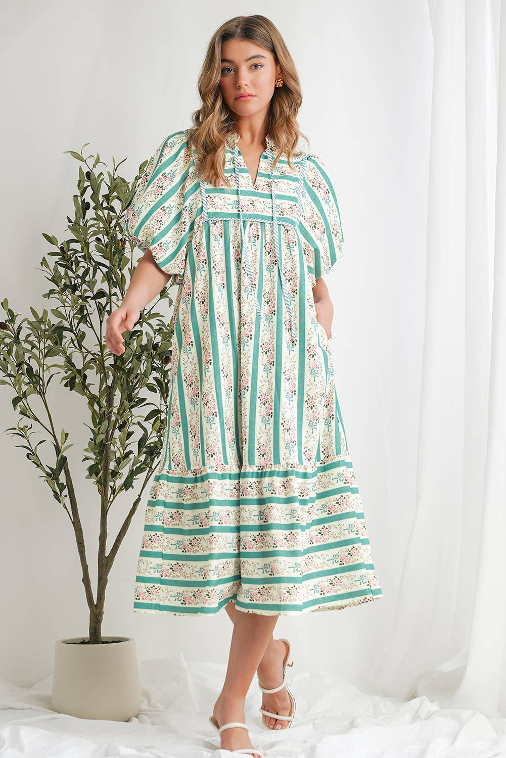 Aapparella - Floral Striped Pattern Puff Short Sleeve Dress | S-XL