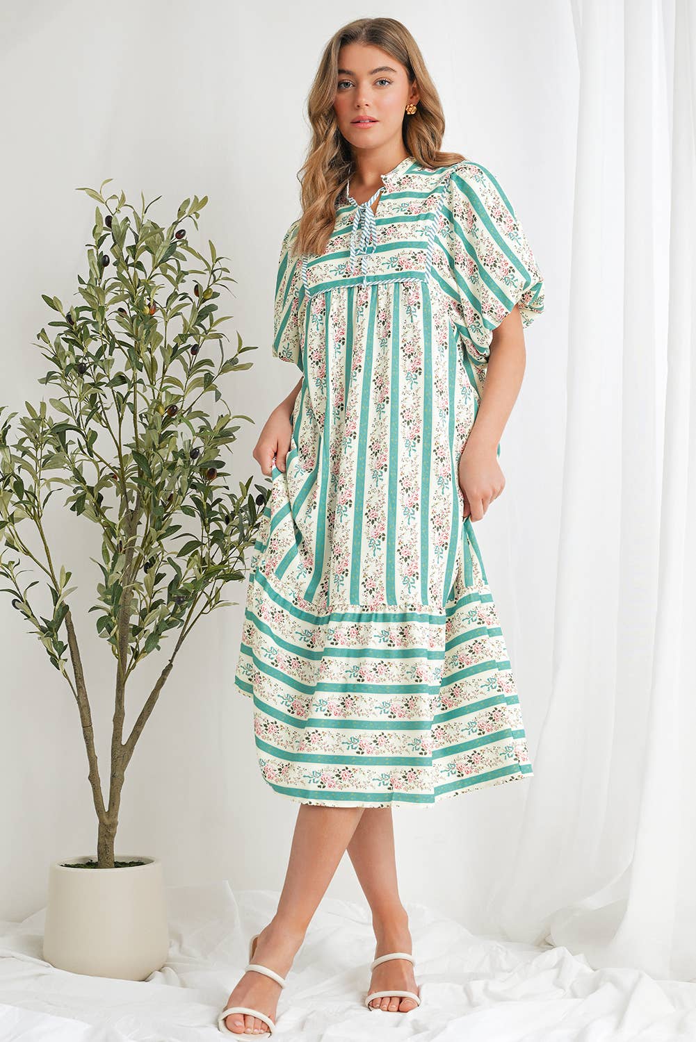 Aapparella - Floral Striped Pattern Puff Short Sleeve Dress | S-XL